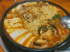 部队火锅-咕咕站韩国料理(紫金港店)