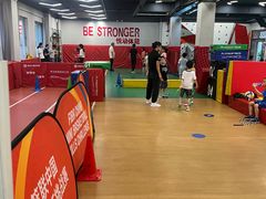 -悦动体能篮球羽毛球网球(三里河店)