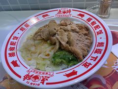 -点蹄·擂椒猪脚饭(汇金广场店)