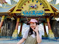 -七彩云南欢乐世界