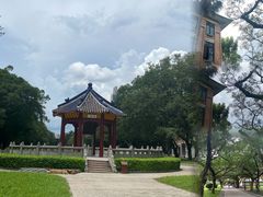 -近代中国十八先贤铜像广场(广州校区)