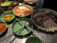 -欧巴炭烤肉오빠숯불구이(南京东路店)