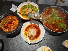 -万重锦·人文川菜馆(骡马市店)