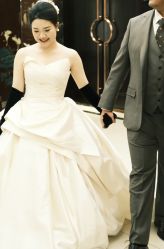 -台湾蔡美月婚纱租赁