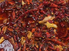 -临界音乐酒馆·小龙虾·江湖菜(华熙LIVE·鱼洞店)