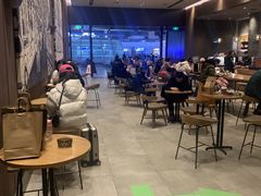 大堂-星巴克(成都东站店)