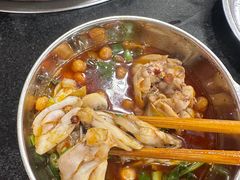 -鸿顺老铁锅美蛙鱼府(解放碑店)