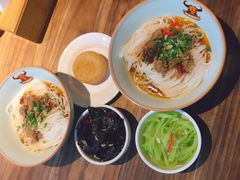 -津市刘聋子粉馆(林科大店)