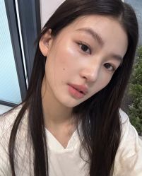 -明天见·化妆造型工作室