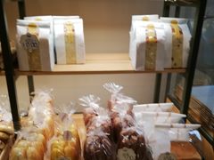 -秋田满满烘焙店