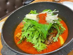 -喇喇排骨火锅·传统韩式脊骨汤(望京西园总店)