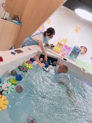 -Cool  Fun 蓝鲸π婴幼儿水育中心(宜乐荟店)