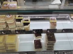 面包甜点陈列柜-甜嘟嘟烘焙坊(舒城路店)