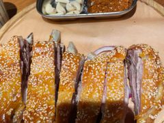 馕坑烤羊排-疆里疆外·和田烤肉·清真