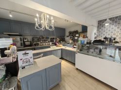 -明匠曲蛋糕西点屋(穗花新村店)