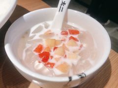 现任椰奶冰粉-太二酸菜鱼(天鹅湖万达店)