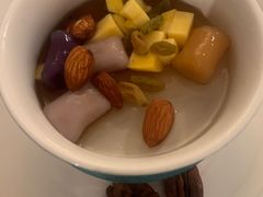 -浅深(世茂滨江精品店)