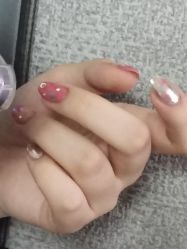-进巍美甲美睫店