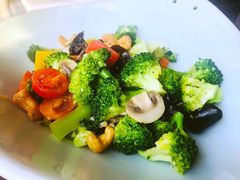 坚果时蔬-野蔓果·山野菜(西湖景区·龙井茶田店)