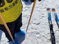 -亚布力新体委滑雪场