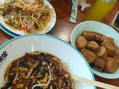 -浑河春面馆非遗鹿角面(良乡店)