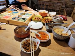 -小食迹贵阳丝娃娃(世纪金源店)