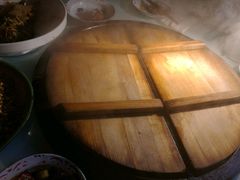 -鱼窝棚柴火铁锅炖(富山屯店)