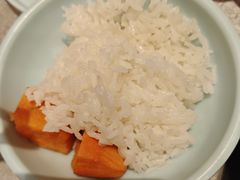 -有红鸡毛店·川菜(建设路店)