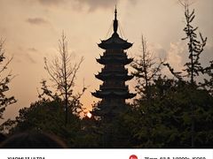 -龙华寺