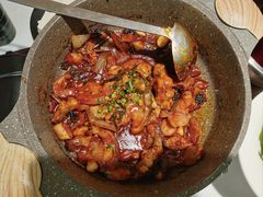 -刘姐啤酒鱼民族演艺餐厅(西街总店)