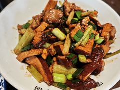 -富正毅三下锅(体育馆店)