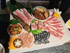 -嘿嘟嘟·肋条烧肉放题(爱融荟城店)