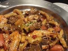 -徐记小怪兽肉蟹煲店(哈西万达金街店)