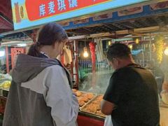 -乌恰市场(彩虹商场店)