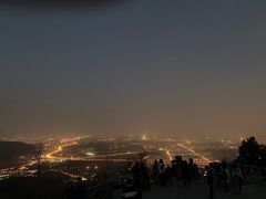 -鬼笑石后山停车场