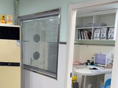 -佳雯宠物医院·皮肤科·内外科(春晓路分院)