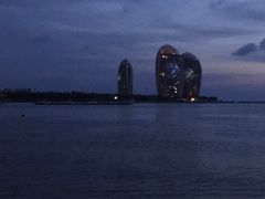 -佬钱湾仔(衣裳街店)