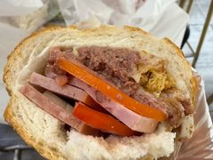 -Bánh Mì Huynh Hoa