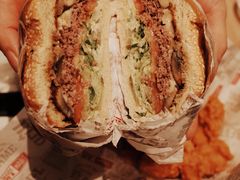 -The Habit Burger Grill 哈比特汉堡(复兴soho店)