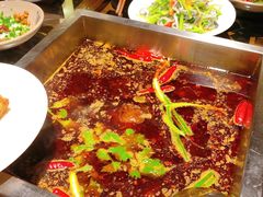 -张大胡子鱼头火锅酒楼(长益路店)