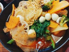 -万记麻辣烫国展总店