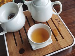 -湖畔居茶楼(湖滨店)
