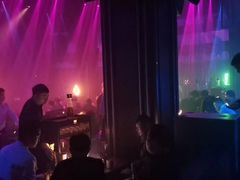 -TOP LIV Night Club 酒吧