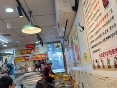 -柳州肥姨妈大骨螺蛳粉(东靖路店)