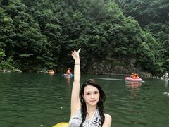 -安吉龙王山峡谷漂流