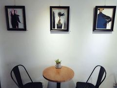 用餐区-研途咖啡馆(健康路店)