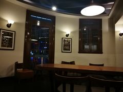 大堂-星巴克(宁波老外滩店)