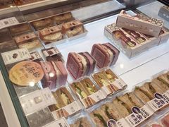 -开心草帽(文化西路店)