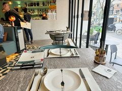 -SHADOWS•Bistro&Eatery(安福路店)