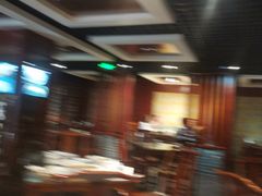 大堂-老兰家传统烧烤炒菜泡馍(小南门店)